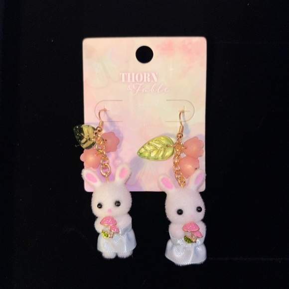 White Bunny Earrings - Picture 1 of 1
